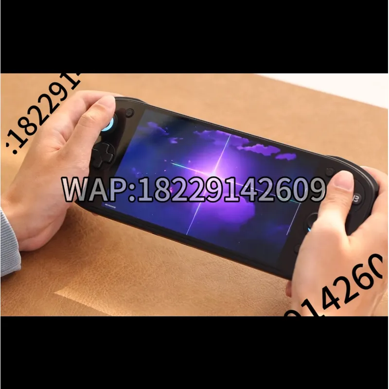 Gaming Console With Games - Console de jeu portable AYN Odin